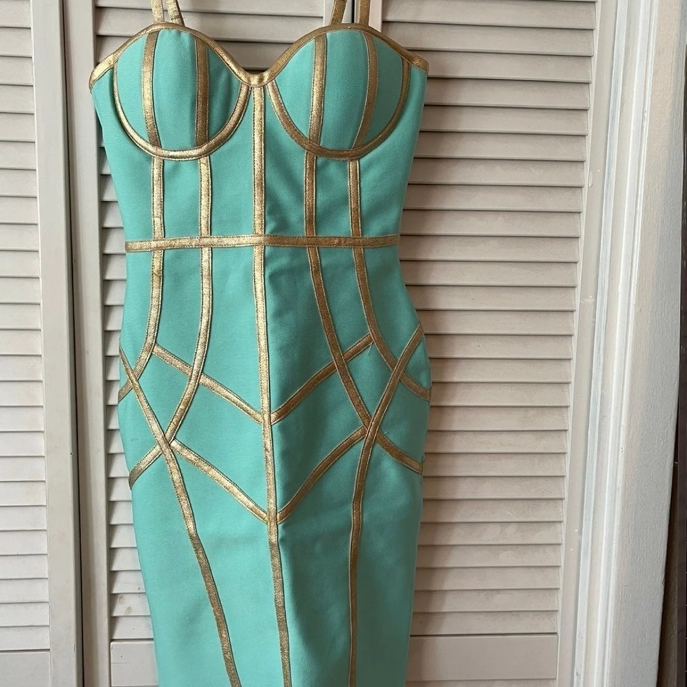 Bustier mint green dress